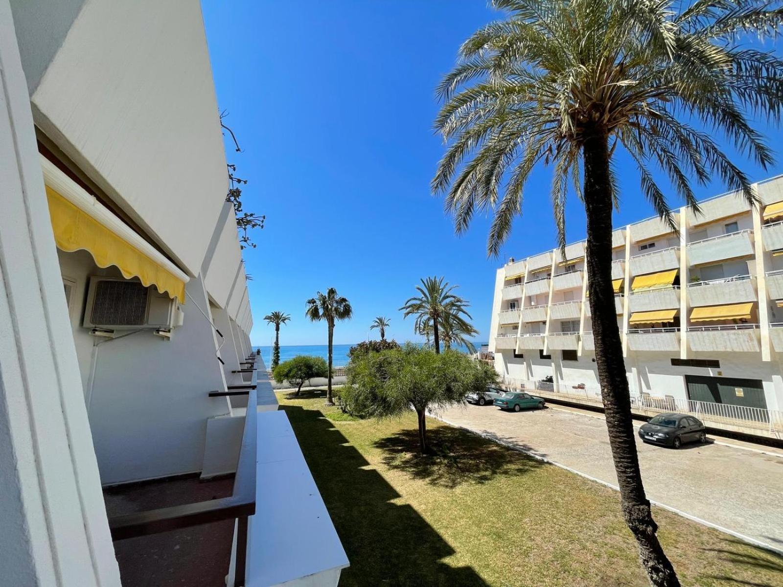 Terrasol Piramides 1 Dormitorio Caleta De Velez Ruang foto